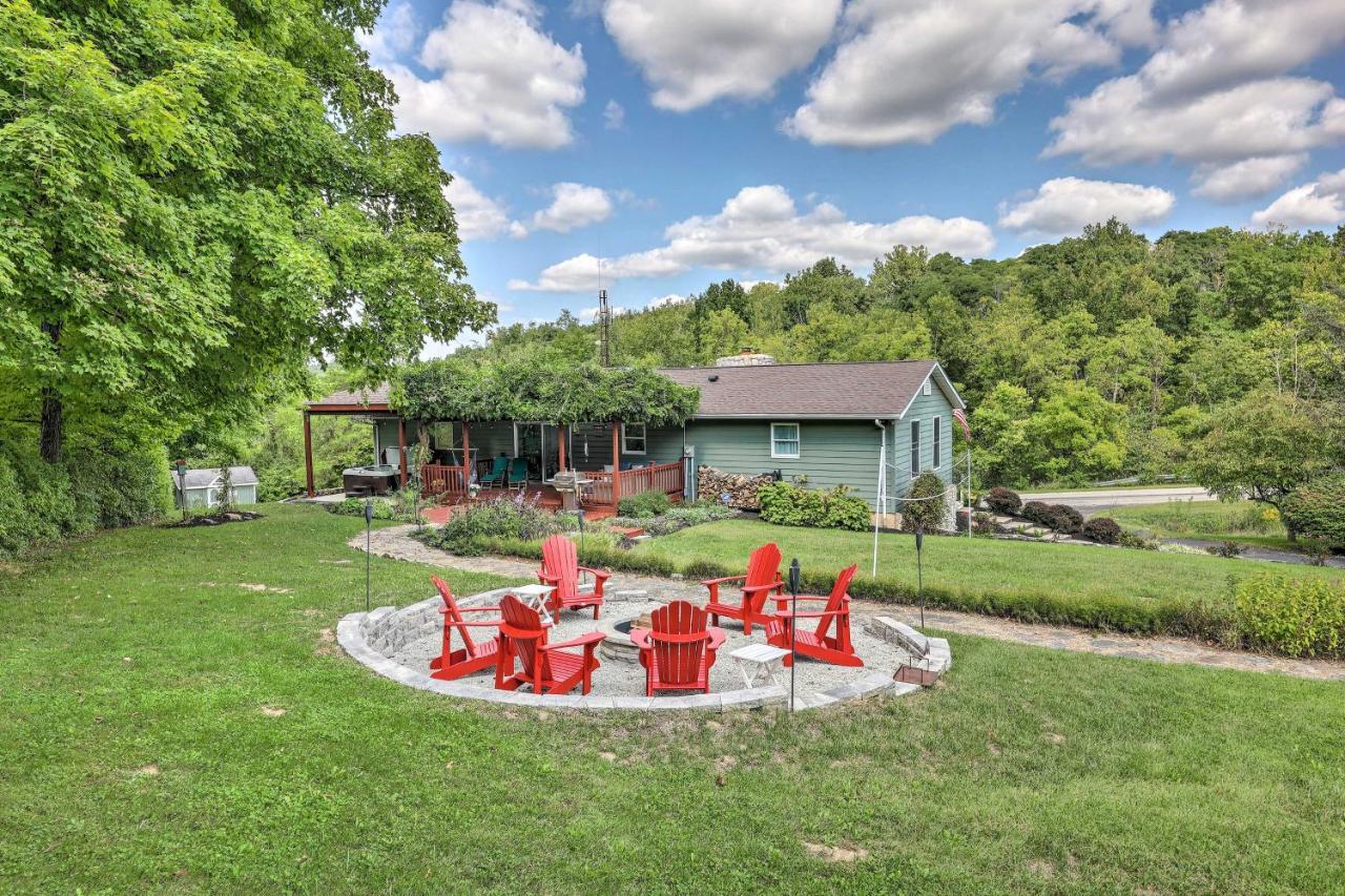Family-Friendly Brookville Home With Hot Tub! Exterior photo